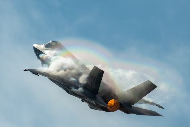 Anh muốn sở hữu tiêm kích tàng hình F-35 của Mỹ để đối phó với Nga