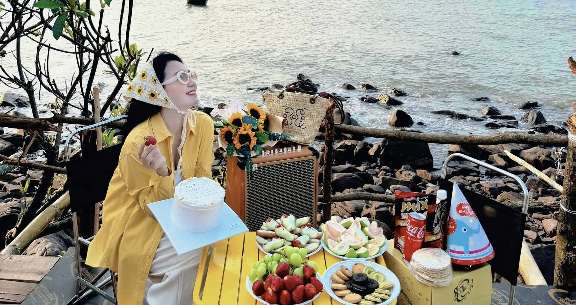 Bãi biển hoang sơ được ví như Nha Trang, Phú Quốc, cách Hà Nội vài tiếng lái xe