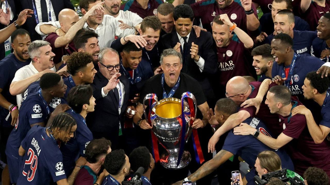 EFE - Luis Enrique PSG Cup C1.jpg