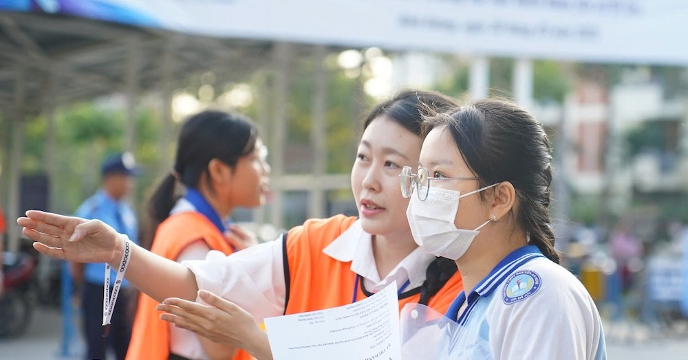 Gần 70.000 thí sinh đang thi lại đánh giá năng lực, đề thi mới điểm có cao hơn?