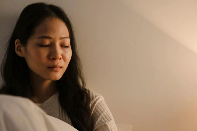 Gặp gỡ chồng cũ sau 3 năm tái hôn, người phụ nữ ân hận muộn màng