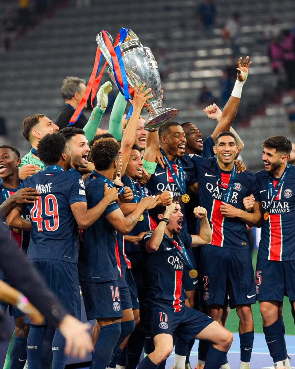 PSG cup c1.jpg