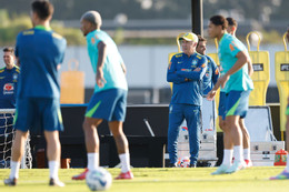 CBF - Ancelotti Brazil tap luyen.jpg
