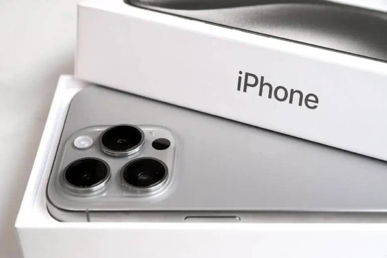 Điểm đặc biệt của top 5 smartphone bán chạy nhất Việt Nam