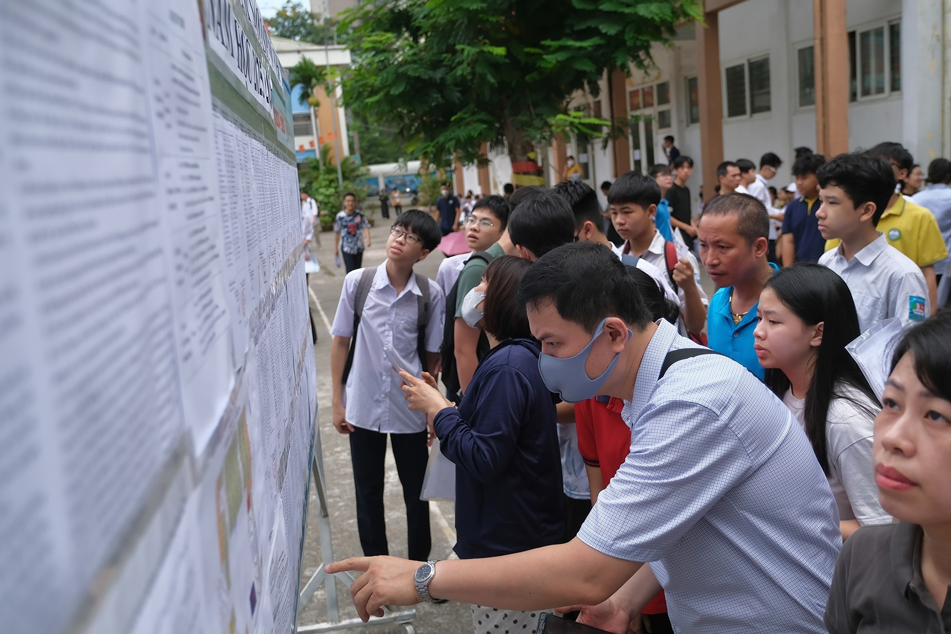 Dự đoán điểm chuẩn vào lớp 10 Hà Nội năm 2025 tăng nhẹ