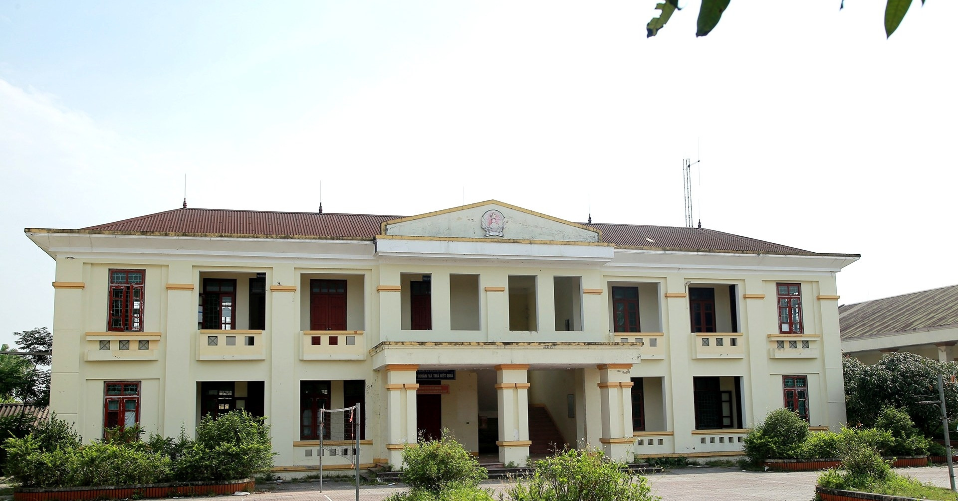 Hà Tĩnh: Hàng Chục Trụ Sở Xã Bỏ Hoang Sau Sáp Nhập - Bộ Tài Chính Ra Quyết Định Gì?