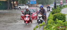 mua quang binh H.Sam.jpg