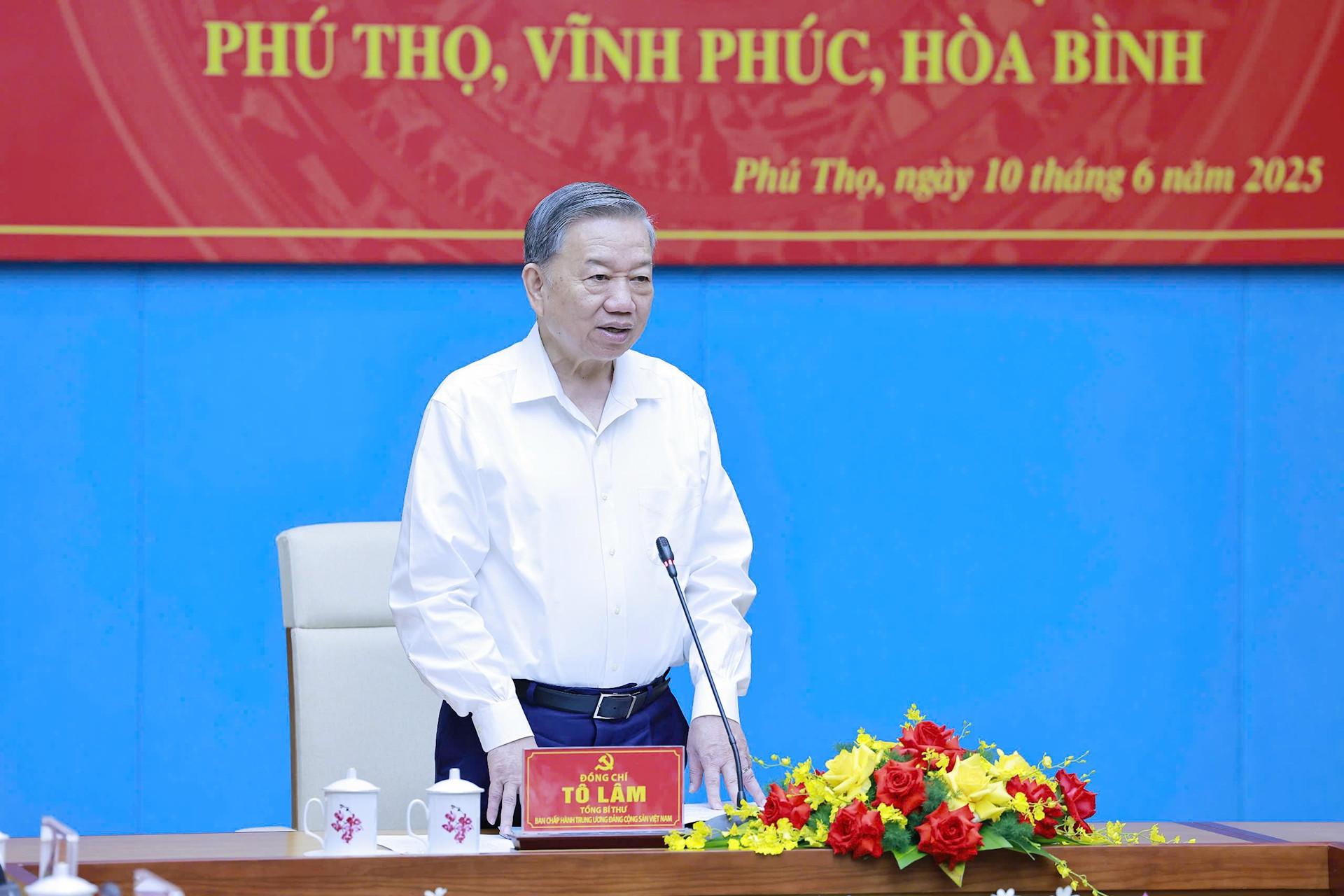 Tổng Bí thư nhắn nhủ Phú Thọ, Vĩnh Phúc, Hòa Bình giữ vững đoàn kết khi sáp nhập