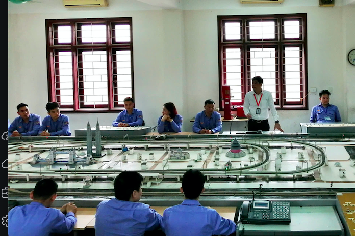 Trung Quốc hỗ trợ đào tạo 200 cán bộ đầu tiên về đường sắt tốc độ cao