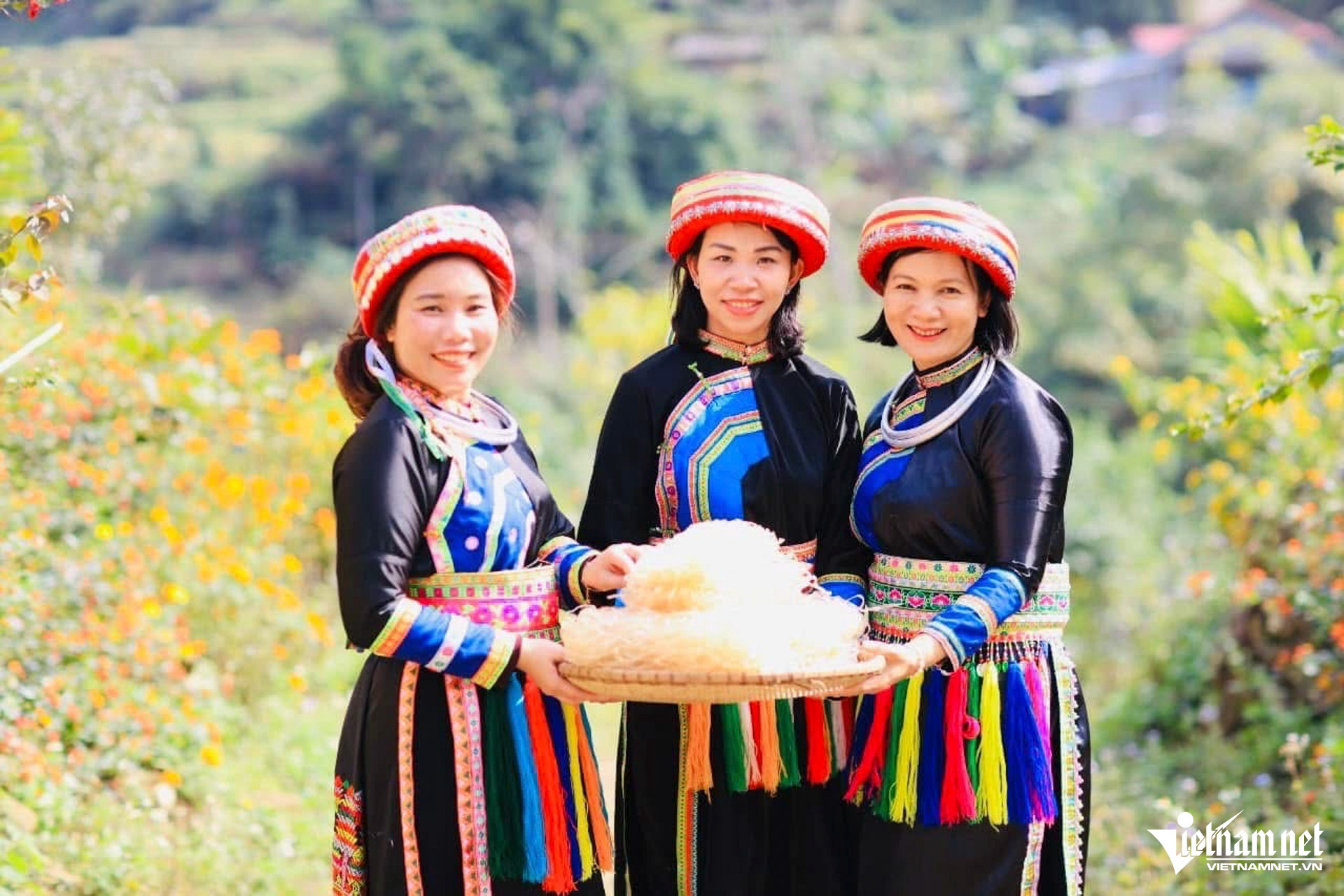 W-đồng bào dân tộc thiểu số Bắc Kạn_3.JPG.jpg