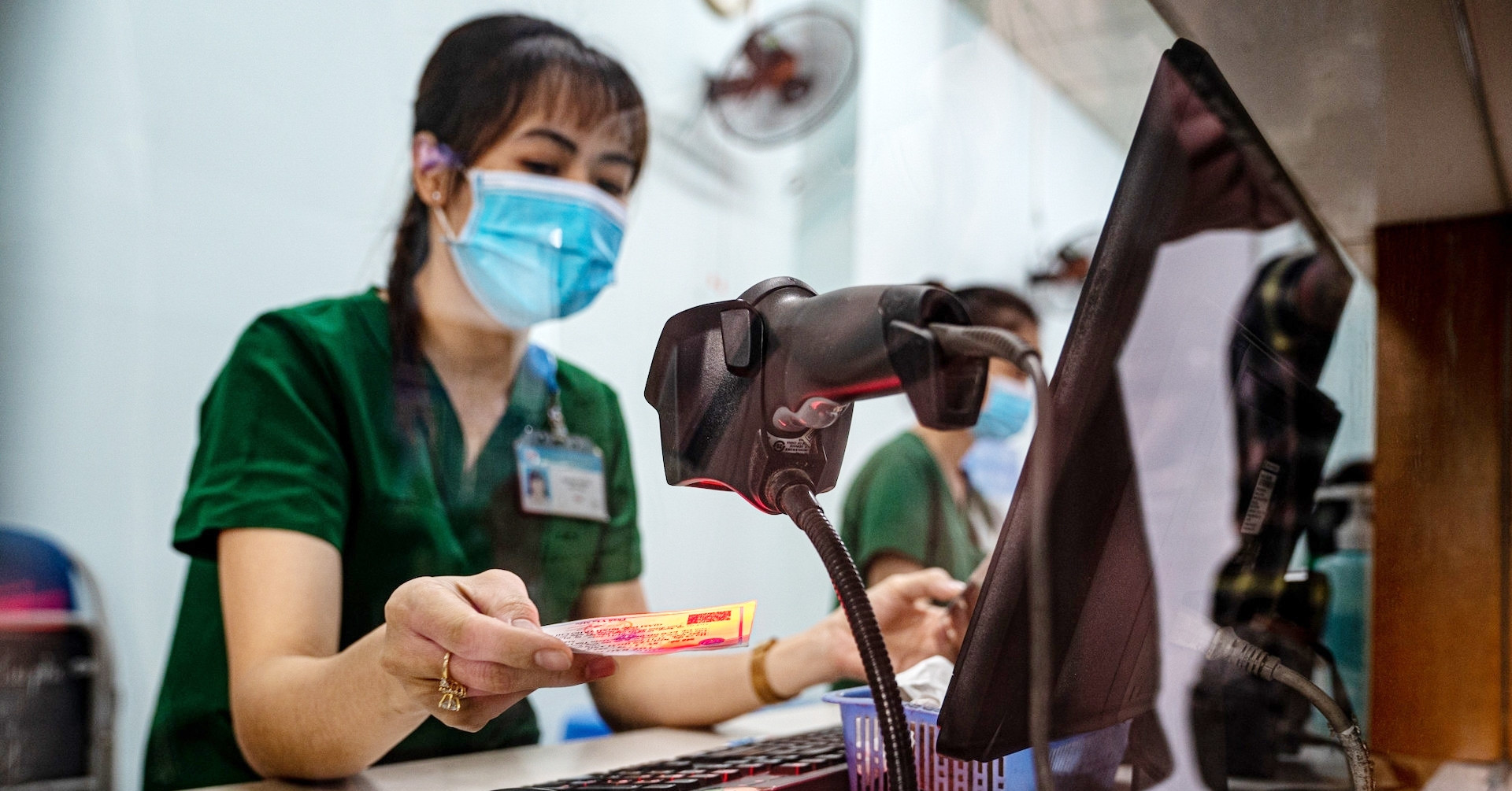 Từ 1/7 thêm nhiều trường hợp được hưởng 100% chi phí khám chữa bệnh BHYT