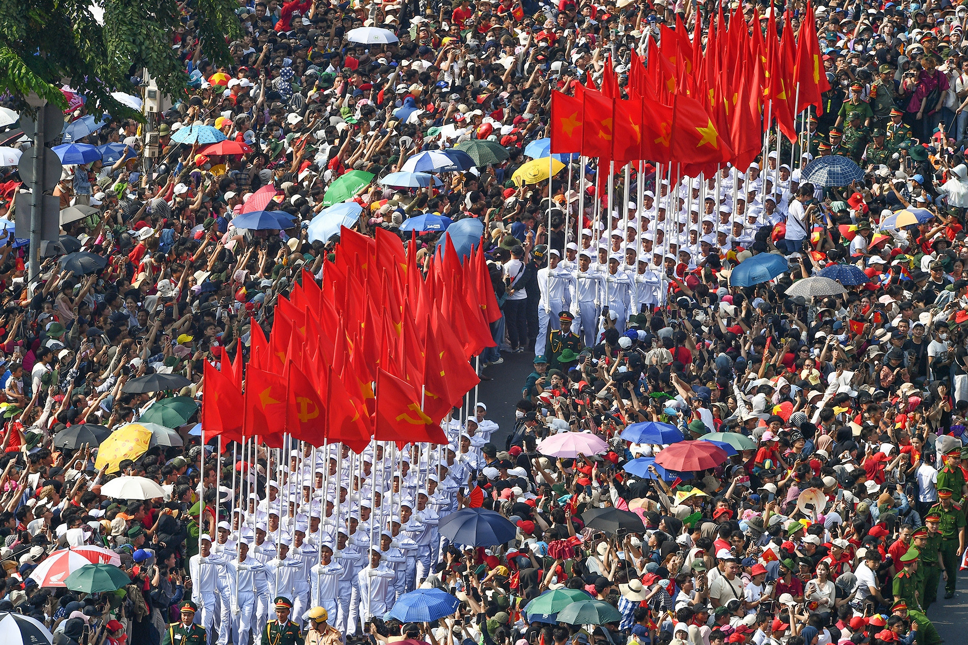 Khoảng 40.000 người tham dự lễ kỷ niệm 80 năm Quốc khánh 2/9