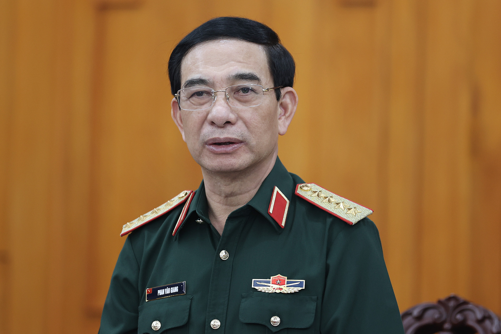 Đại tướng Phan Văn Giang lý giải công chức Ban chỉ huy quân sự xã không phải là sĩ quan