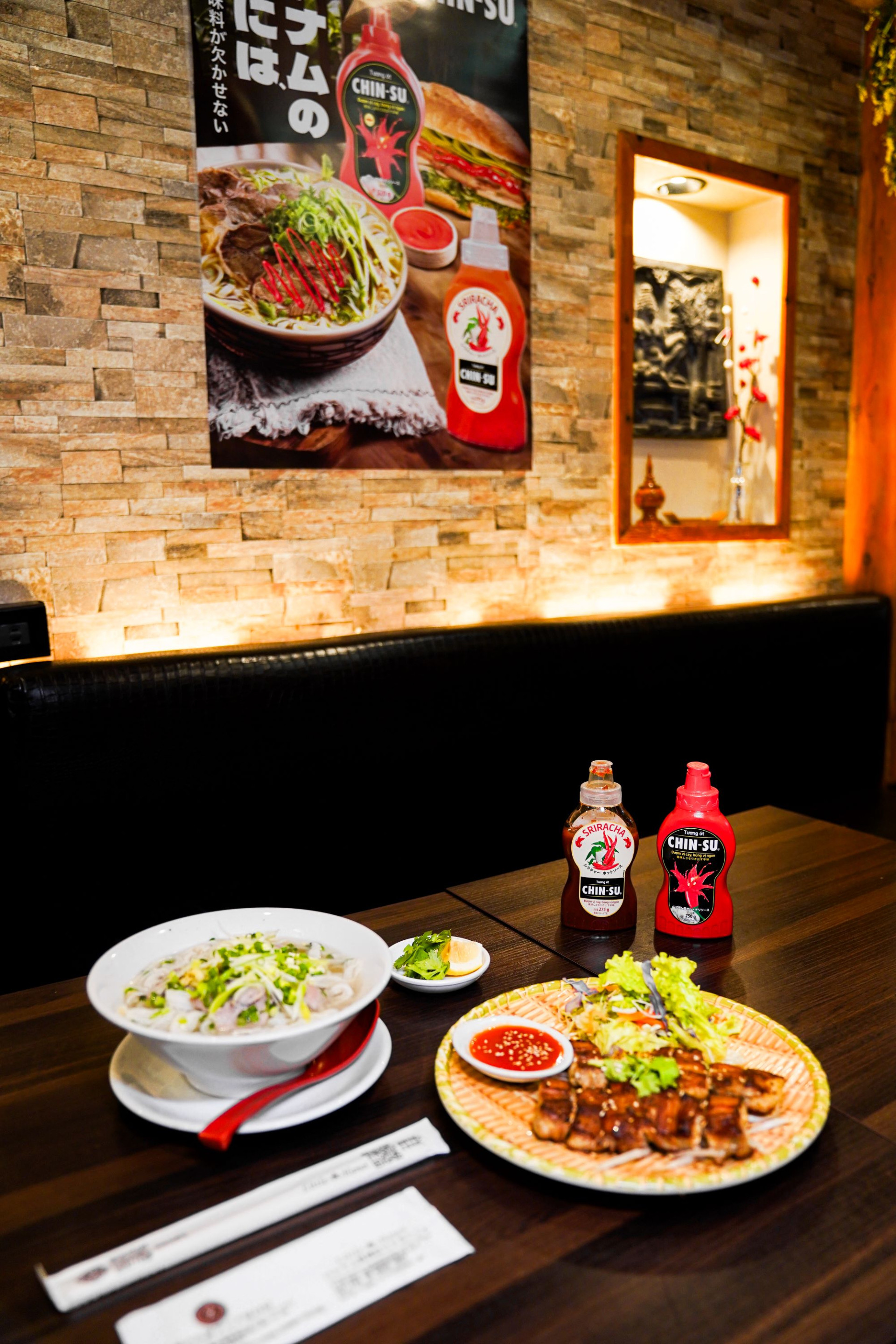 Ảnh 3. Dù là món nước hay món chiên chỉ cần thêm một chút thơm, cay nồng của Chinsu, món ăn trở nên hấp dẫn hơn(1).jpg