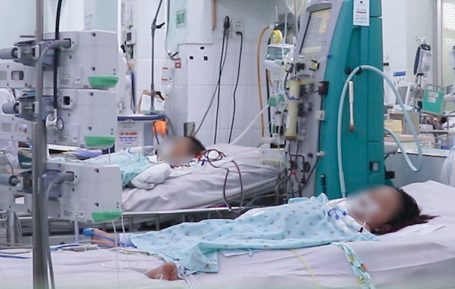 benh nhan sot xuat huyet.png