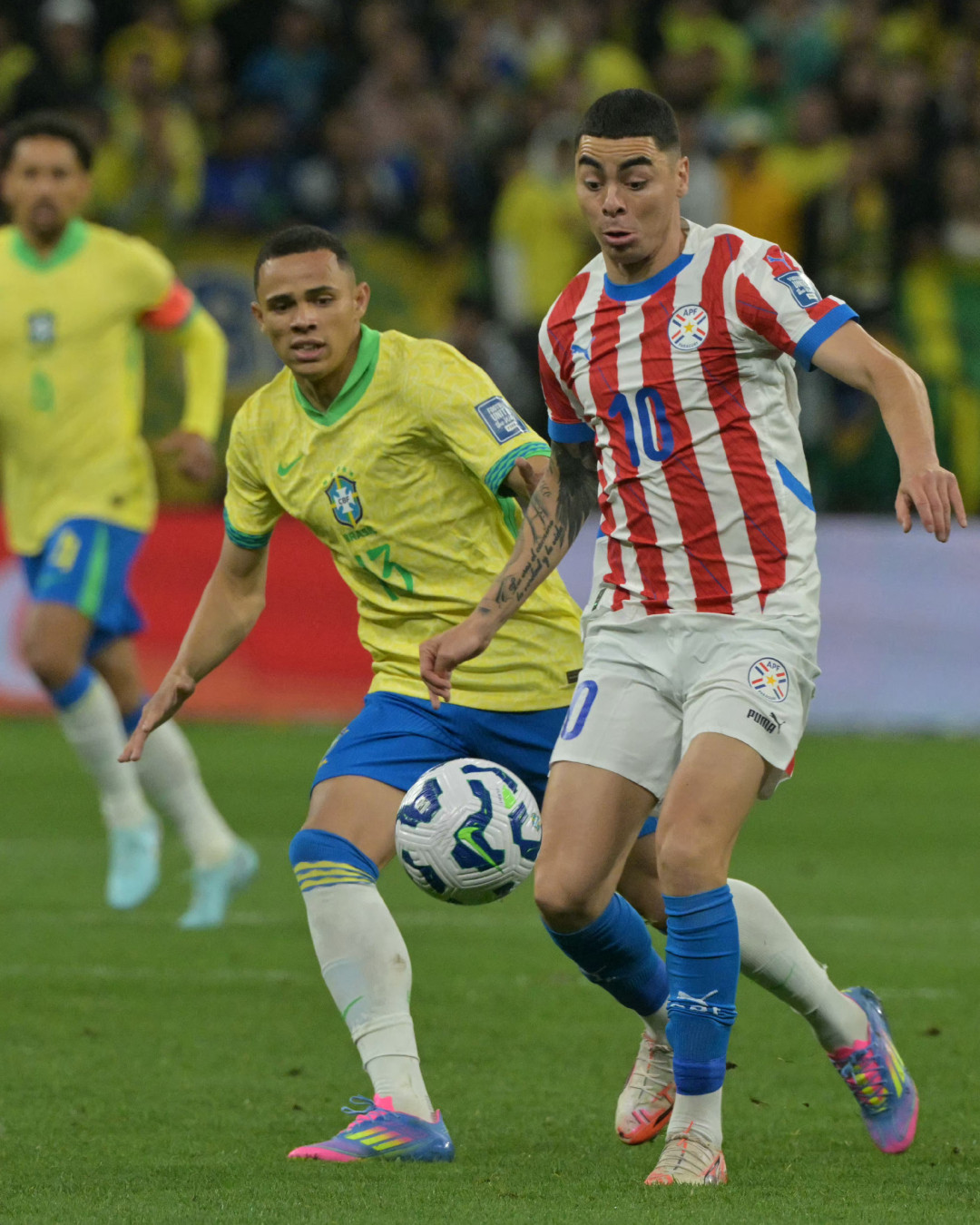 brazil vs paraguay vinicius 2.jpg