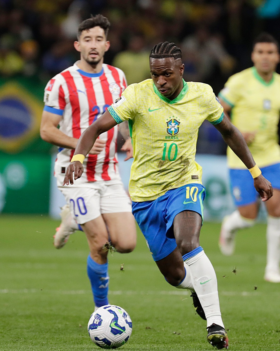 brazil vs paraguay vinicius.jpg