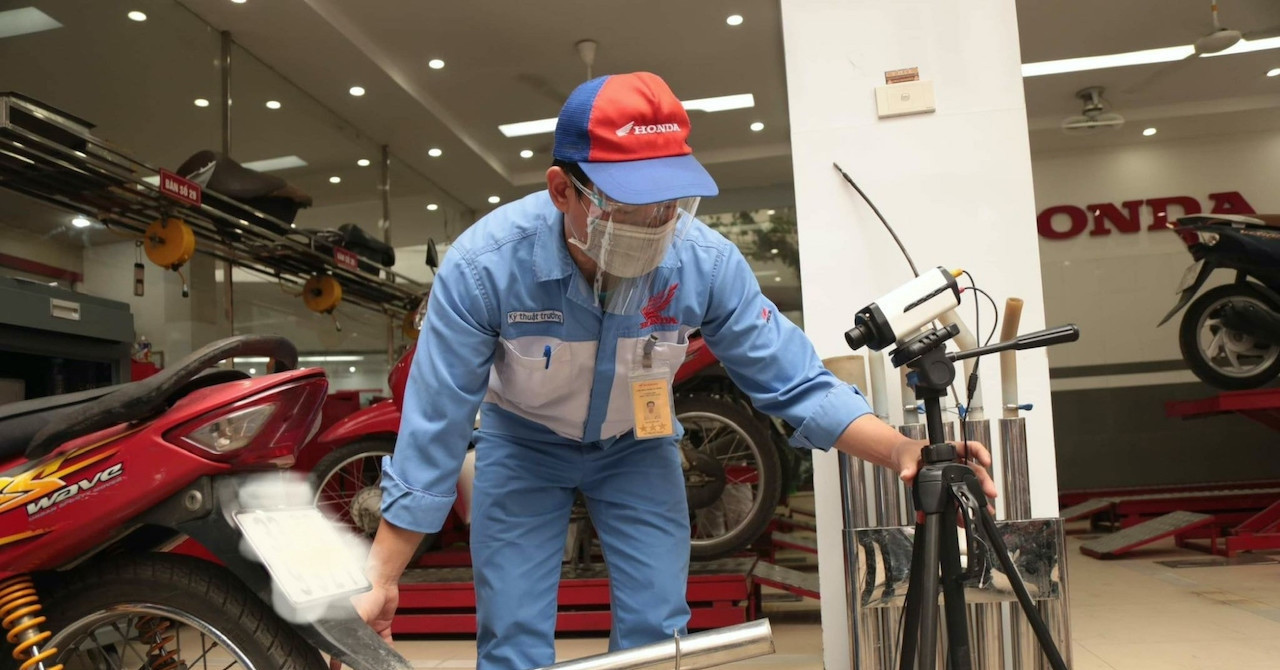 Cục Đăng kiểm Việt Nam đưa giải pháp tránh ‘vỡ trận’ kiểm định khí thải xe máy