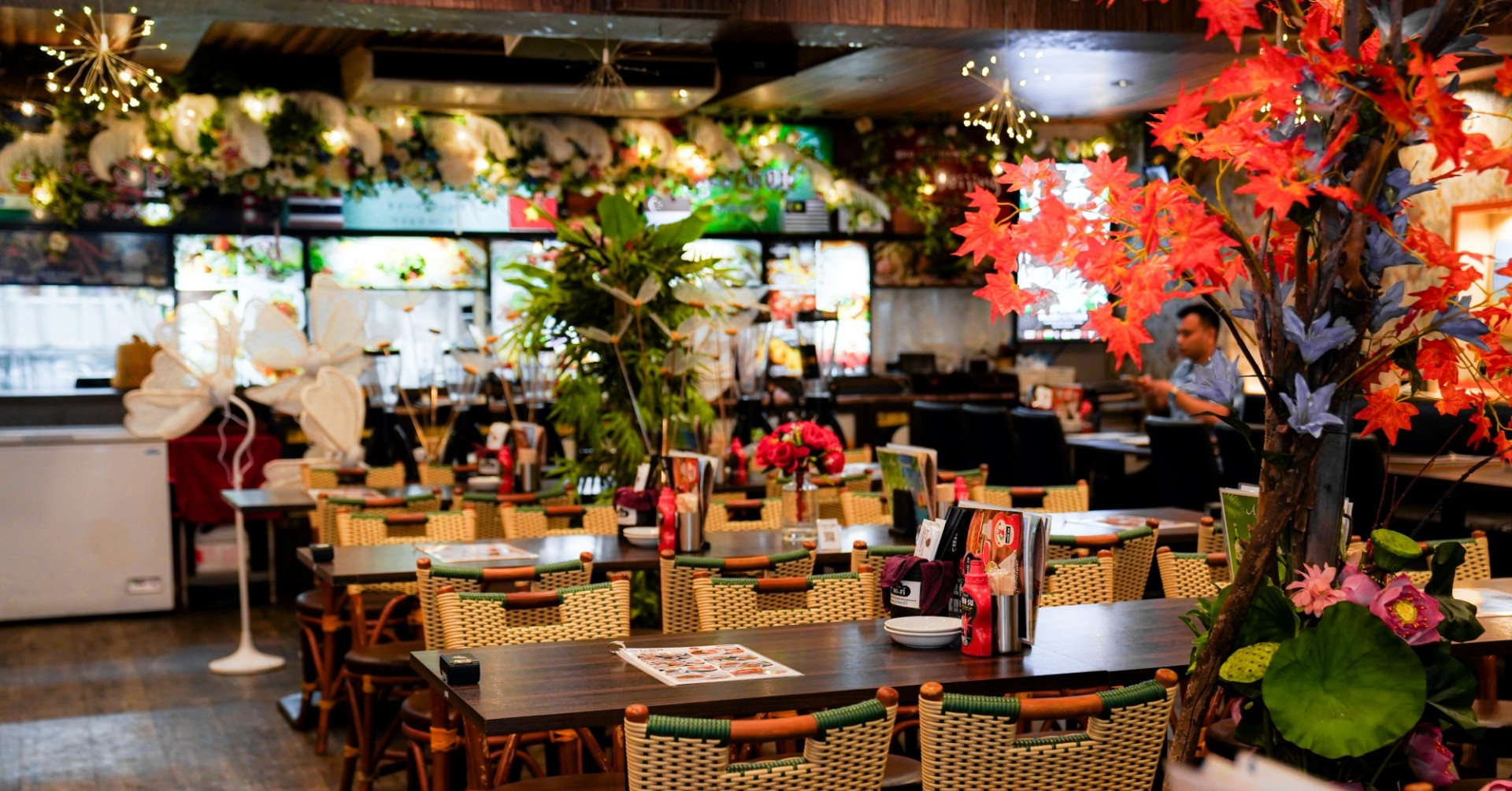 Gia vị của người Việt trên bàn ăn của các nhà hàng Nhật