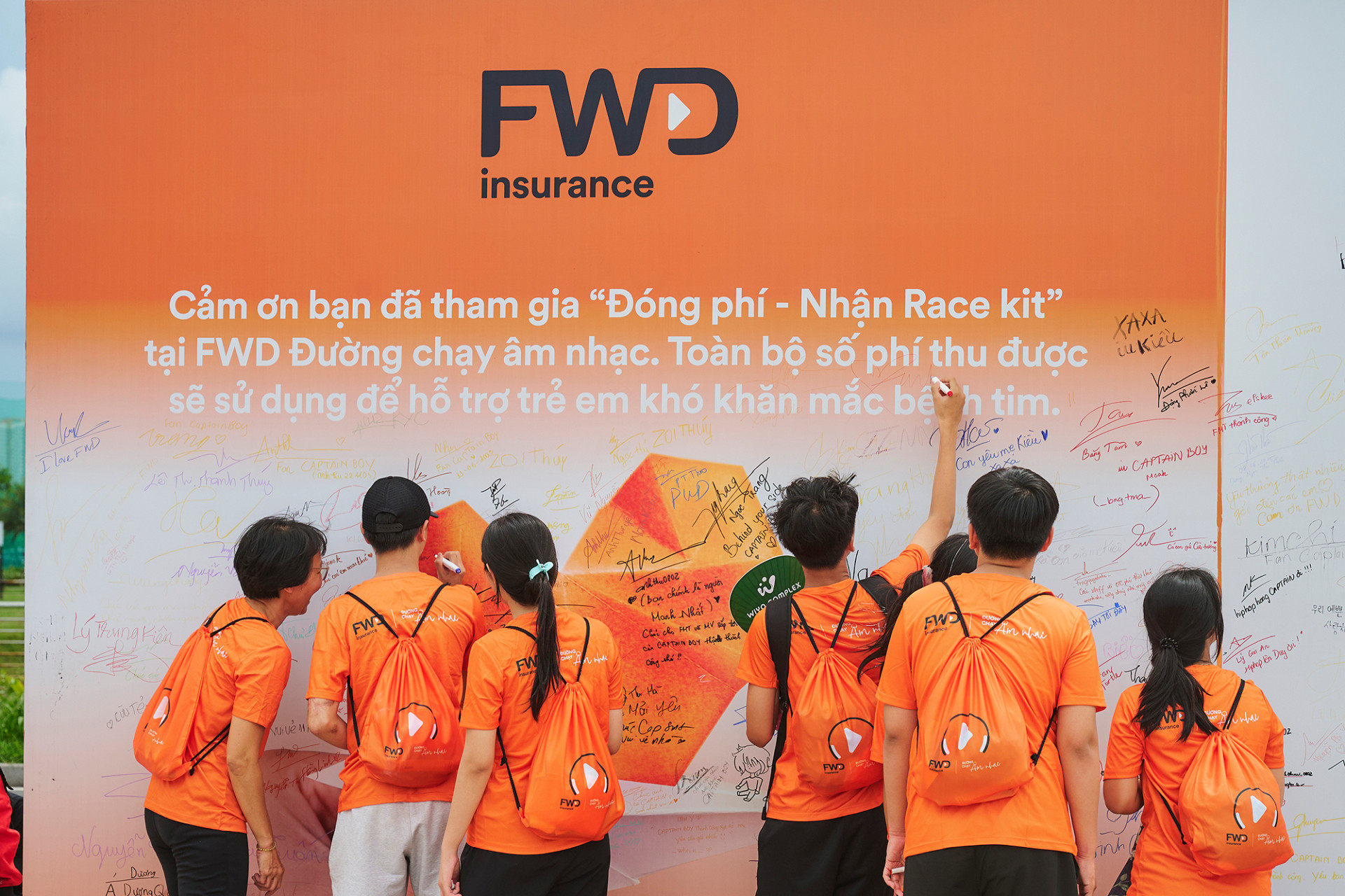 Gop quy yeu thuong(1).jpg