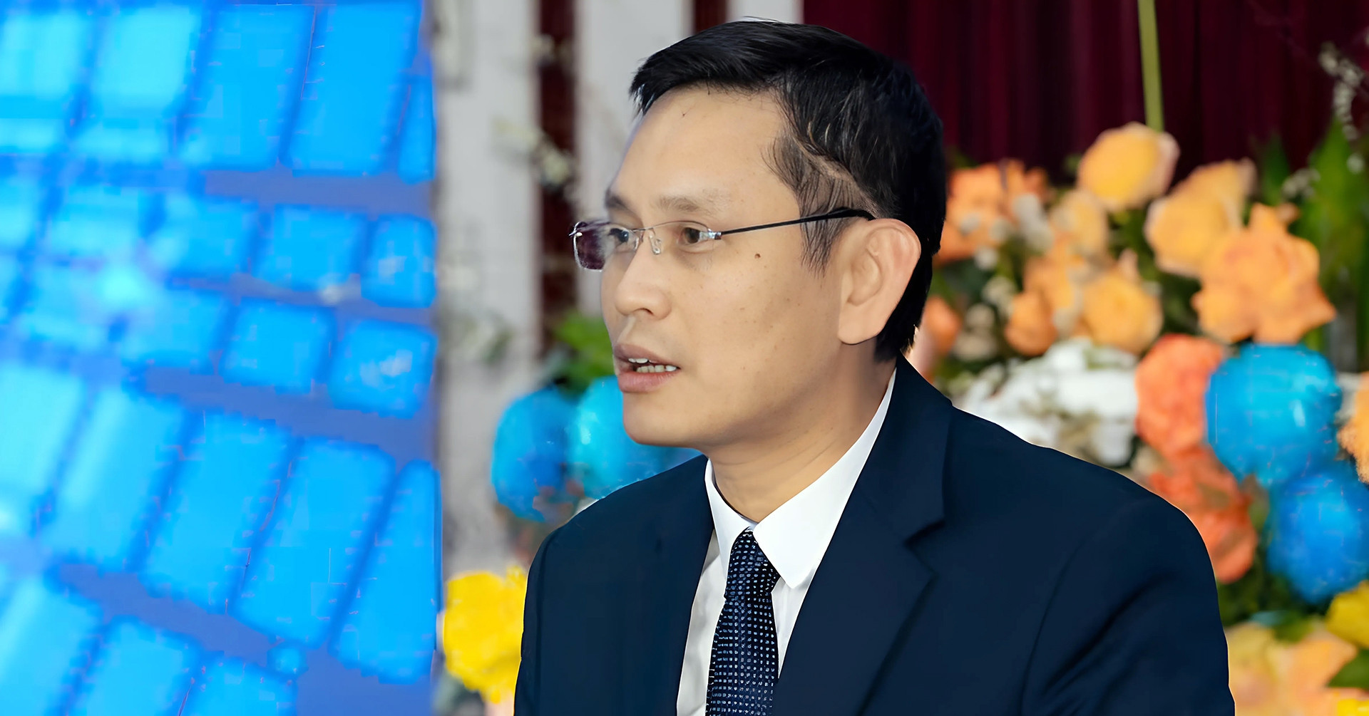 Ông Nguyễn Hồng Hiển thôi giữ chức Chủ tịch Mob...