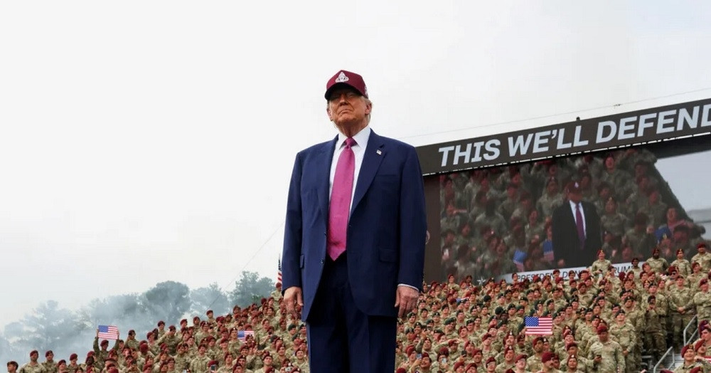 Ông Trump tố "ai đó giật dây" bạo loạn, Los Ang...