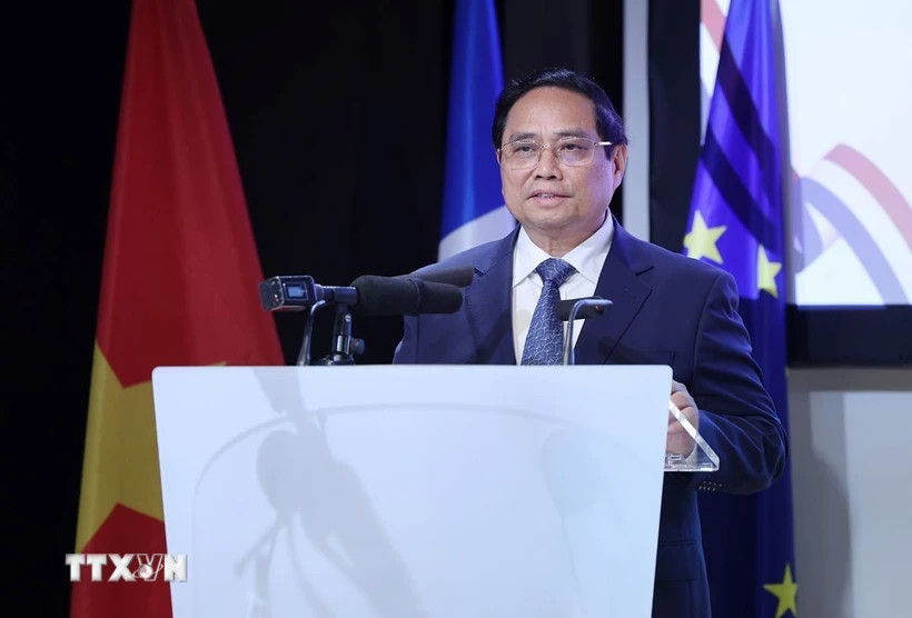 thu tuong pham minh chinh du dien dan doanh nghiep viet nam phap 8086014.webp