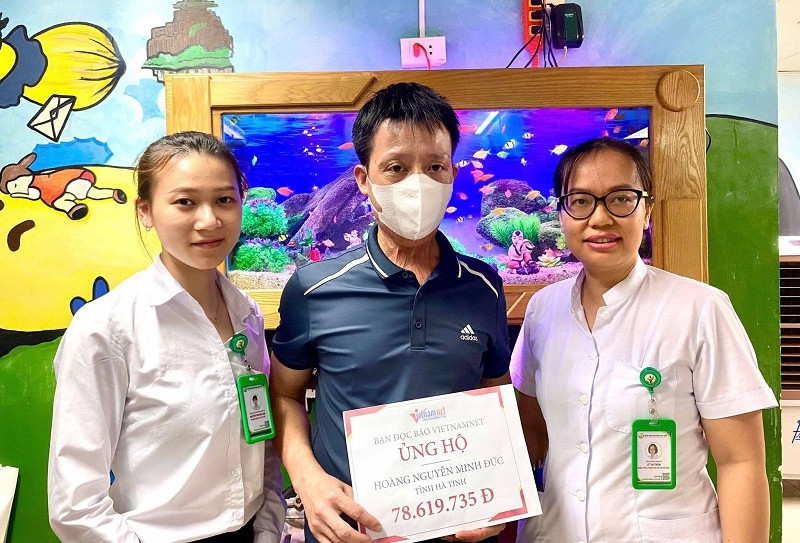 Trao hơn 78 triệu đồng giúp đỡ em Hoàng Nguyễn Minh Đức bị ung thư máu