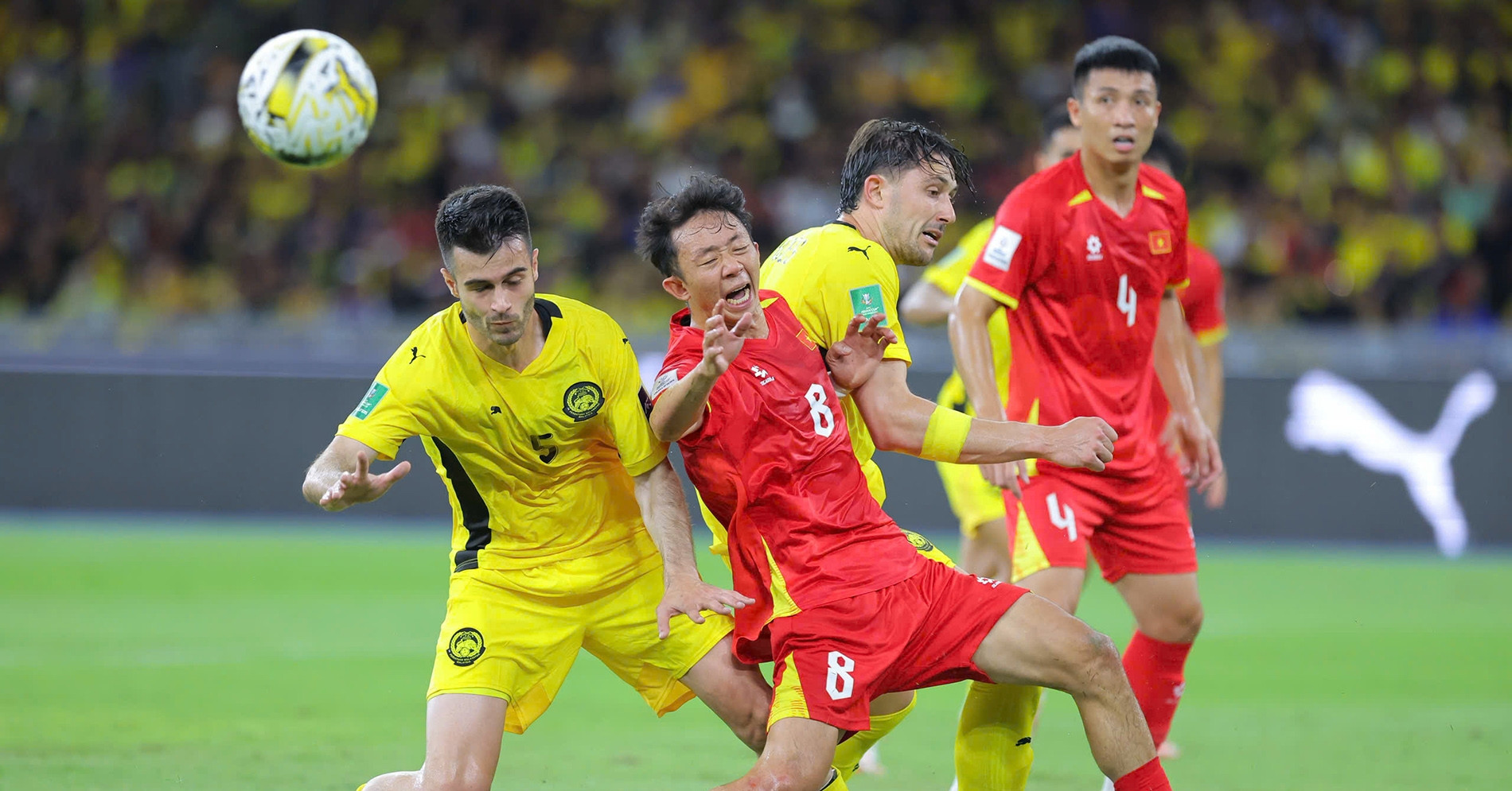 Tuyển Việt Nam thua sốc Malaysia, vé Asian Cup 2027 còn bao nhiêu %?