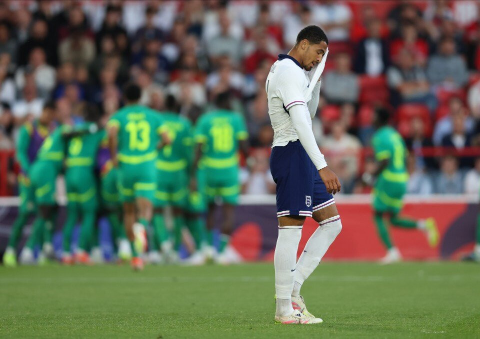 www_thesun_co_uk levi colwill england looks dejected 1001986224.jpg