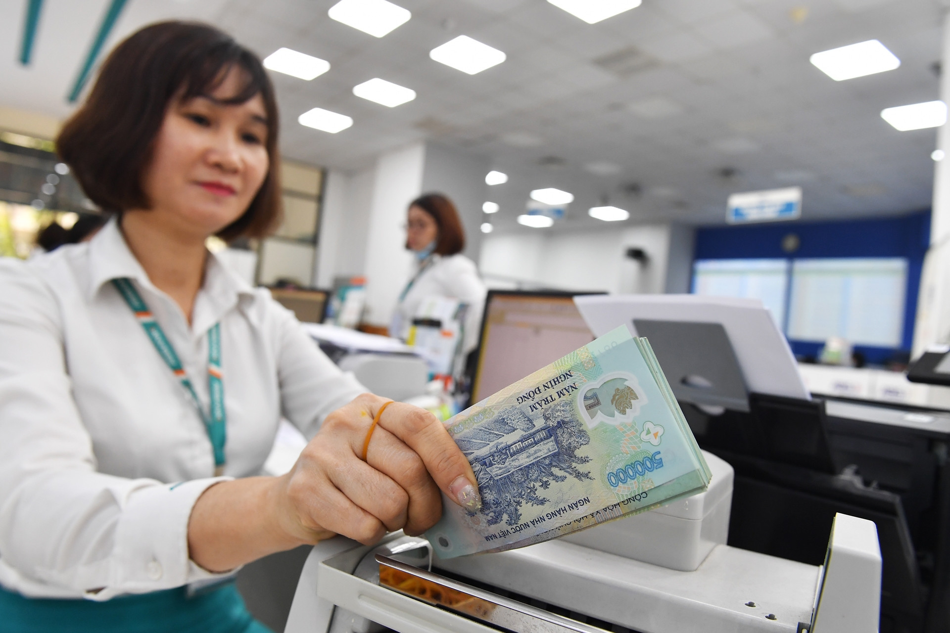 Lãi suất ngân hàng hôm nay 12/6/2025: Khoảng lặng hiếm thấy, mới có 3 ngân hàng điều chỉnh