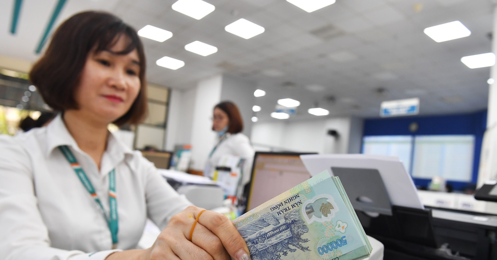 Lãi suất ngân hàng hôm nay 12/6/2025: Khoảng lặng hiếm thấy, mới có 3 ngân hàng điều chỉnh