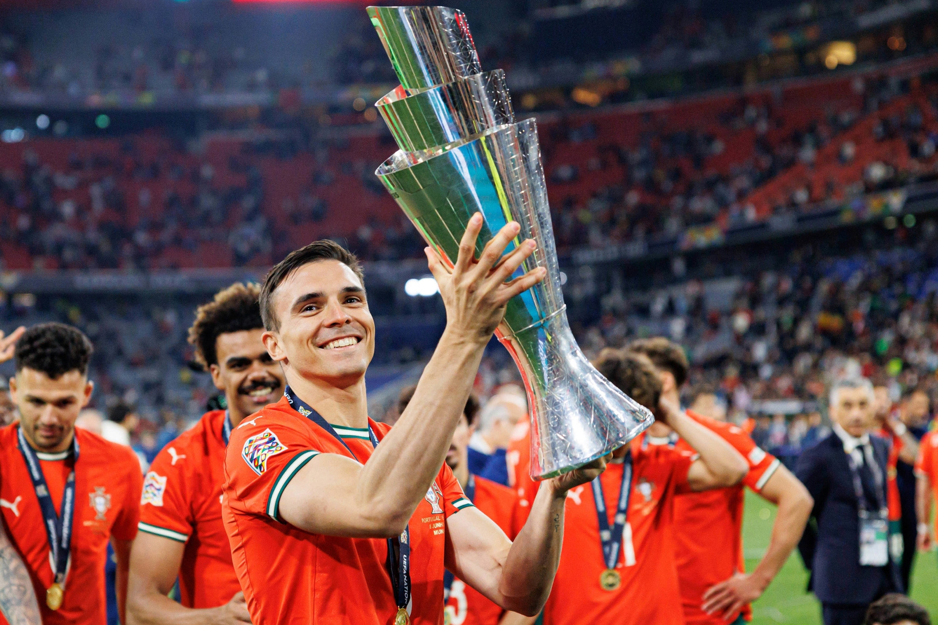 Tin tức về chuyển nhượng 12/6: MU lấy Palhinha, Napoli có De Bruyne