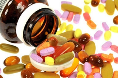 Bác sĩ không kê đơn, bệnh nhân vẫn khăng khăng đòi uống thuốc