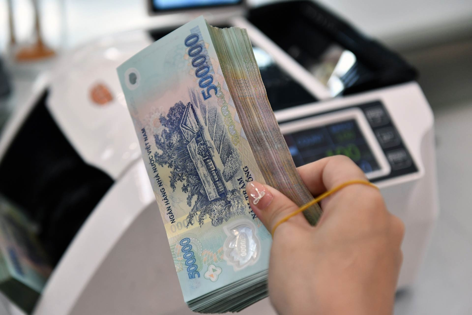 Bộ Tài chính nêu lý do bỏ thuế khoán với hộ kinh doanh, đưa ra số liệu chứng minh có sự bất công