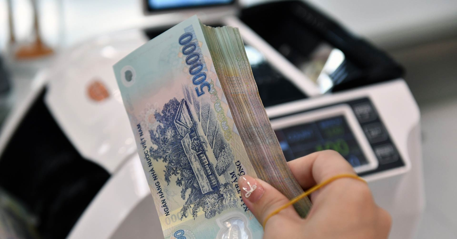 Bộ Tài chính nêu lý do bỏ thuế khoán với hộ kinh doanh, đưa ra số liệu chứng minh có sự bất công