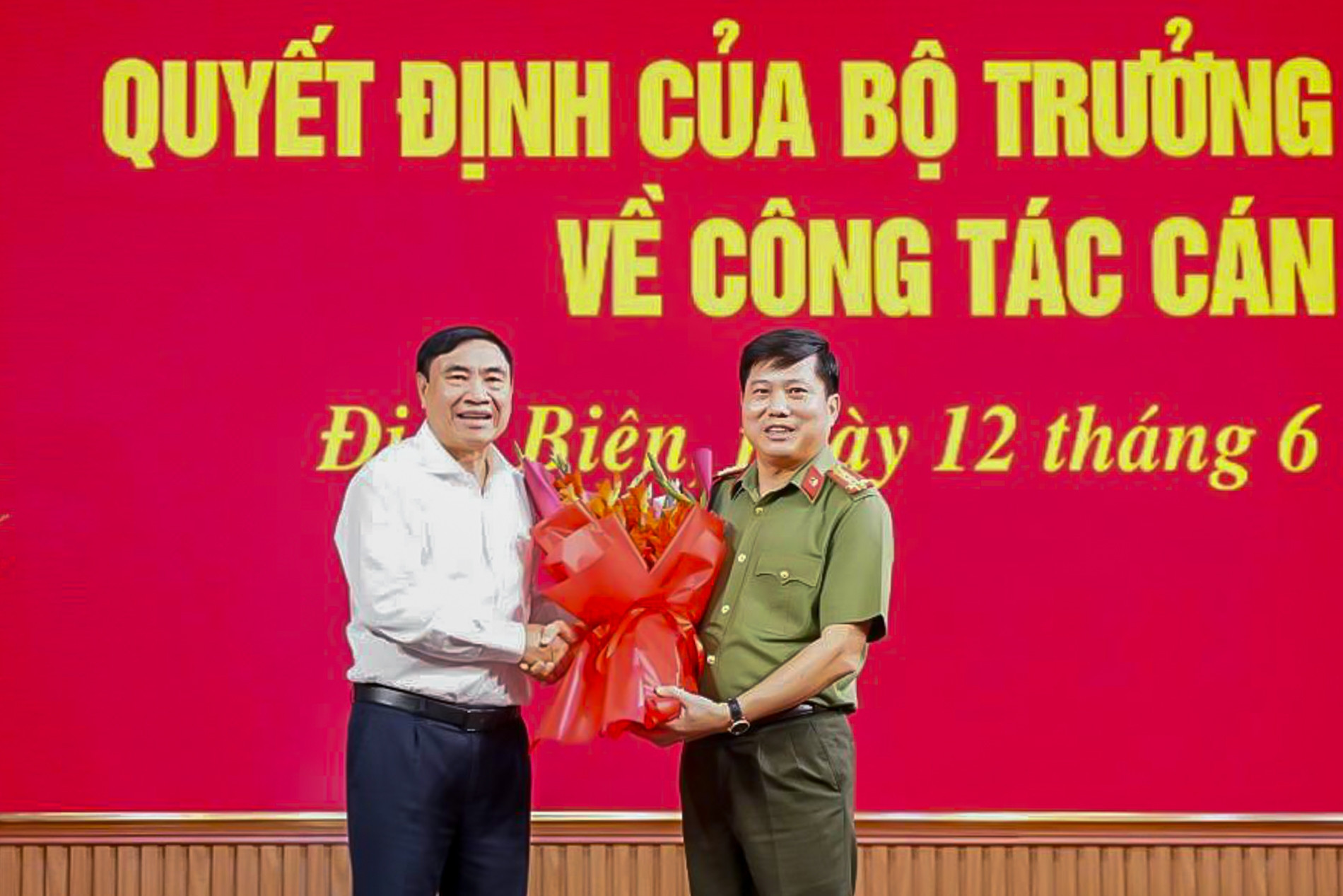 Đại tá Vũ Văn Đấu làm Giám đốc Công an tỉnh Điện Biên