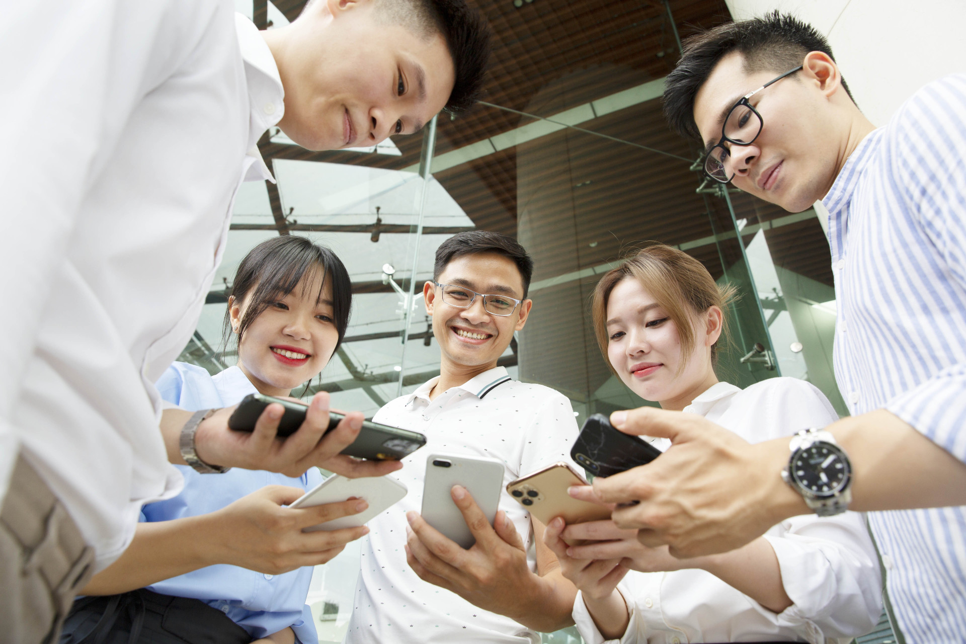 dat ve xem phim app bank va vnpay (7) (1).jpg