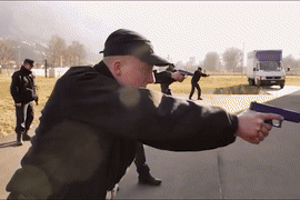 Đội Cận vệ của Giáo hoàng và khóa huấn luyện 'sinh tử' trên núi cao