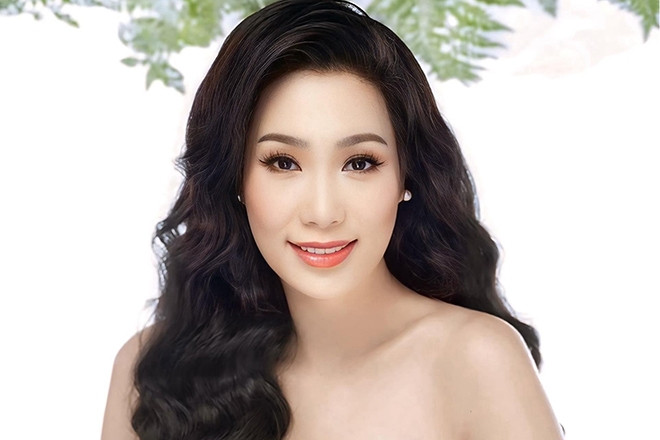 NSND Thu Hà trẻ trung khó nhận ra, Trịnh Kim Chi hiếm hoi gợi cảm