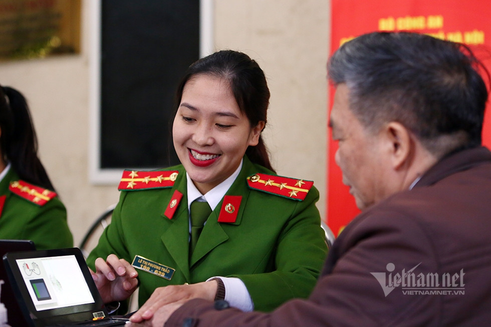 Phó Chủ tịch Quốc hội: Sau sáp nhập tỉnh, xã, người dân vẫn được dùng giấy tờ cũ