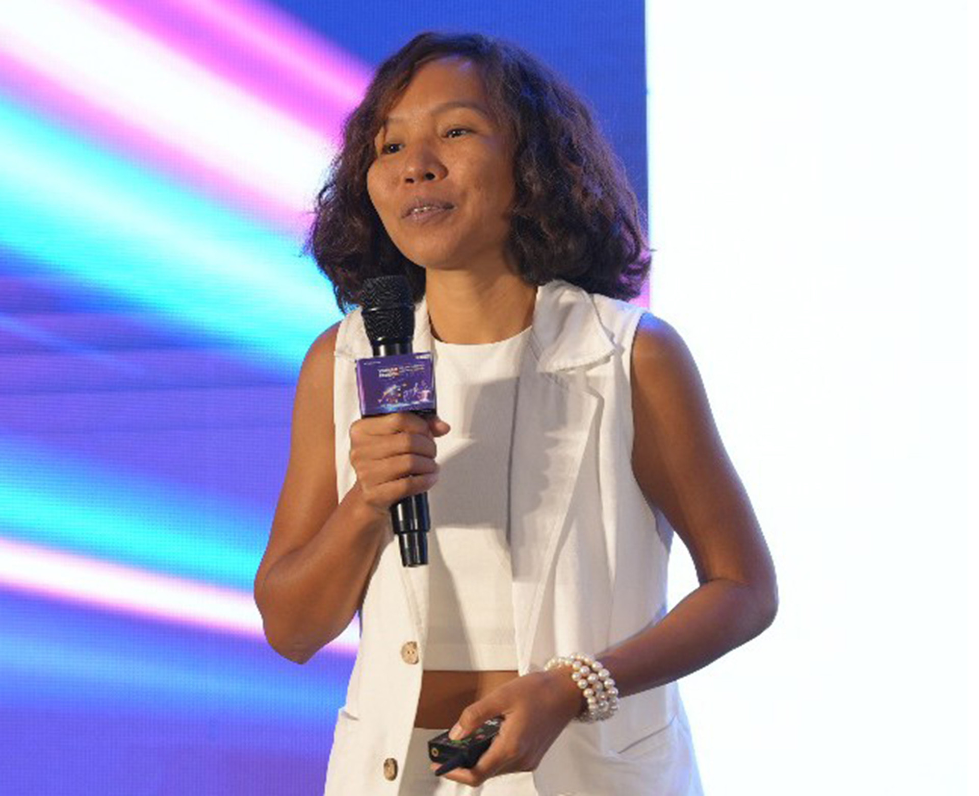 Võ Thị Hoàng Vân, Nhà sáng lập kiêm Giám đốc điều hành V. KAUS.jpg