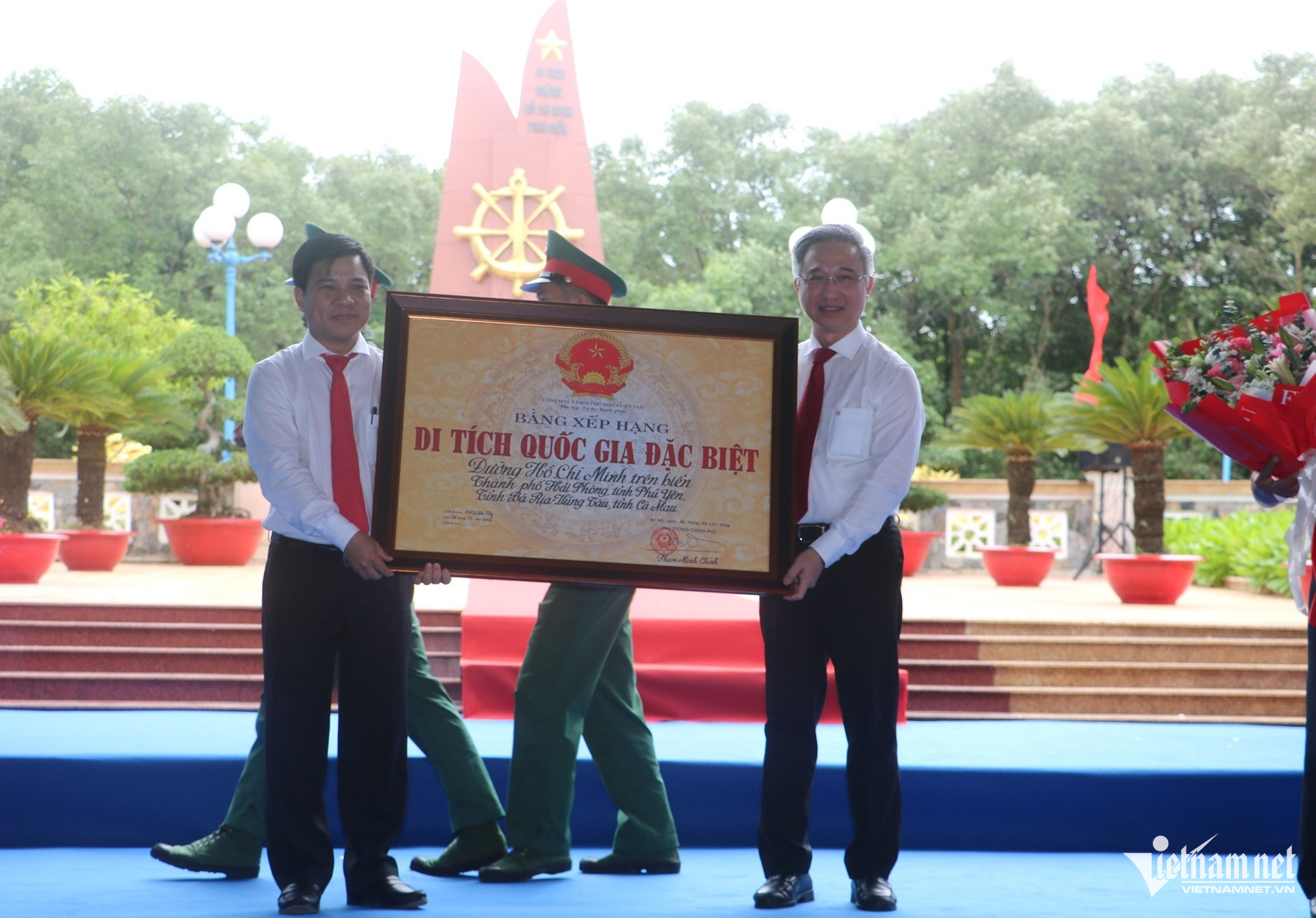 W-Bến Lộc An, đường Hồ Chí Minh trên biển là Di tích quốc gia đặc biệt.JPG.jpg