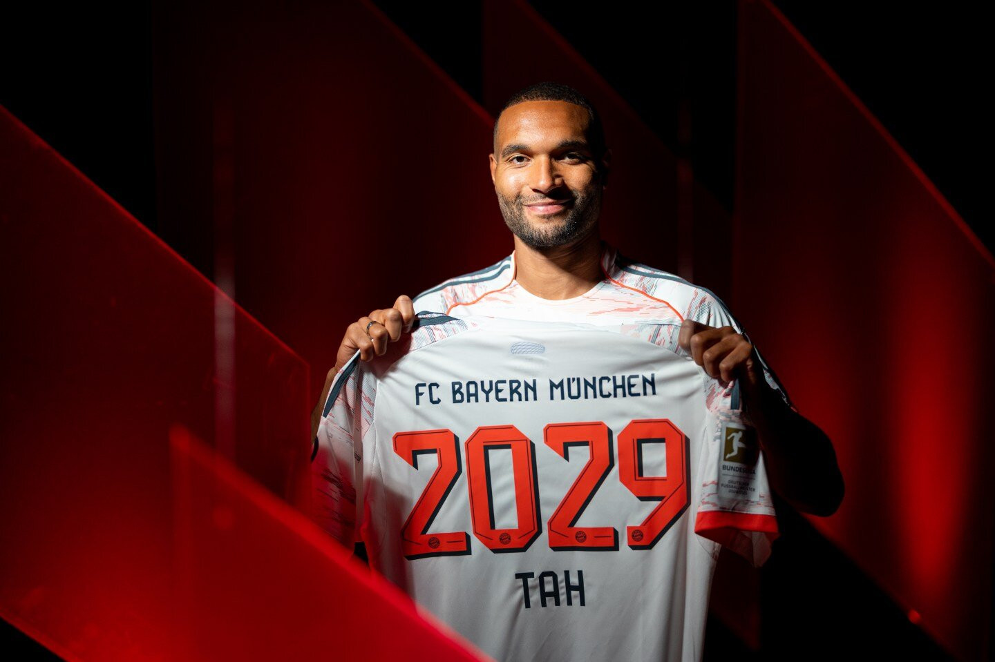 www_thesun_co_uk 2025 ទីក្រុង Munich ប្រទេសអាល្លឺម៉ង់ អន្តរជាតិ 999152107.jpg