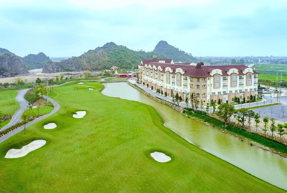 02 Legend Valley Hotel.JPG