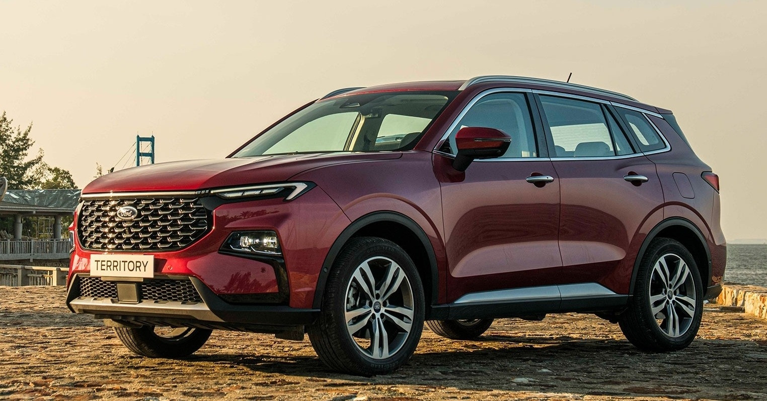 Top 10 xe xăng bán chạy tháng 5/2025: Ford Territory bất ngờ vượt mặt Mazda CX-5
