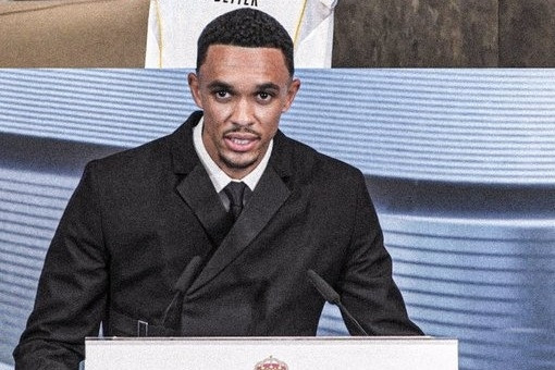 Alexander-Arnold gây choáng ra mắt Real Madrid, tập cùng Mbappe