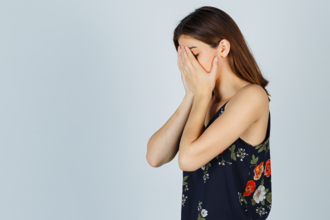 Ngoại tình với anh trai của bạn thân, tôi tự dằn vặt nhưng không thể thoát ra