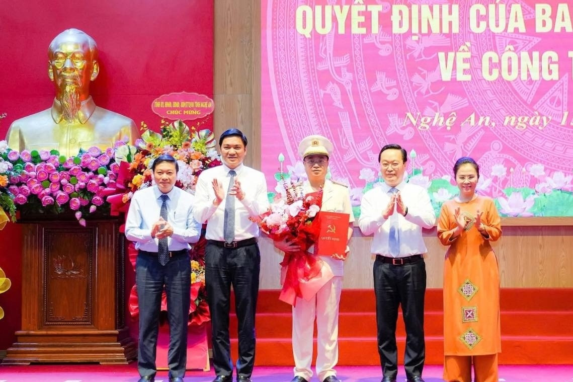 Đại tá Đinh Việt Dũng làm Giám đốc Công an Nghệ An