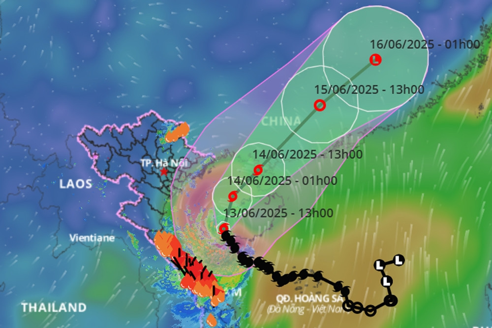 Tin bão số 1 mới nhất: Mạnh lên cấp 11, Quảng Bình đến Huế còn mưa lớn tầm tã